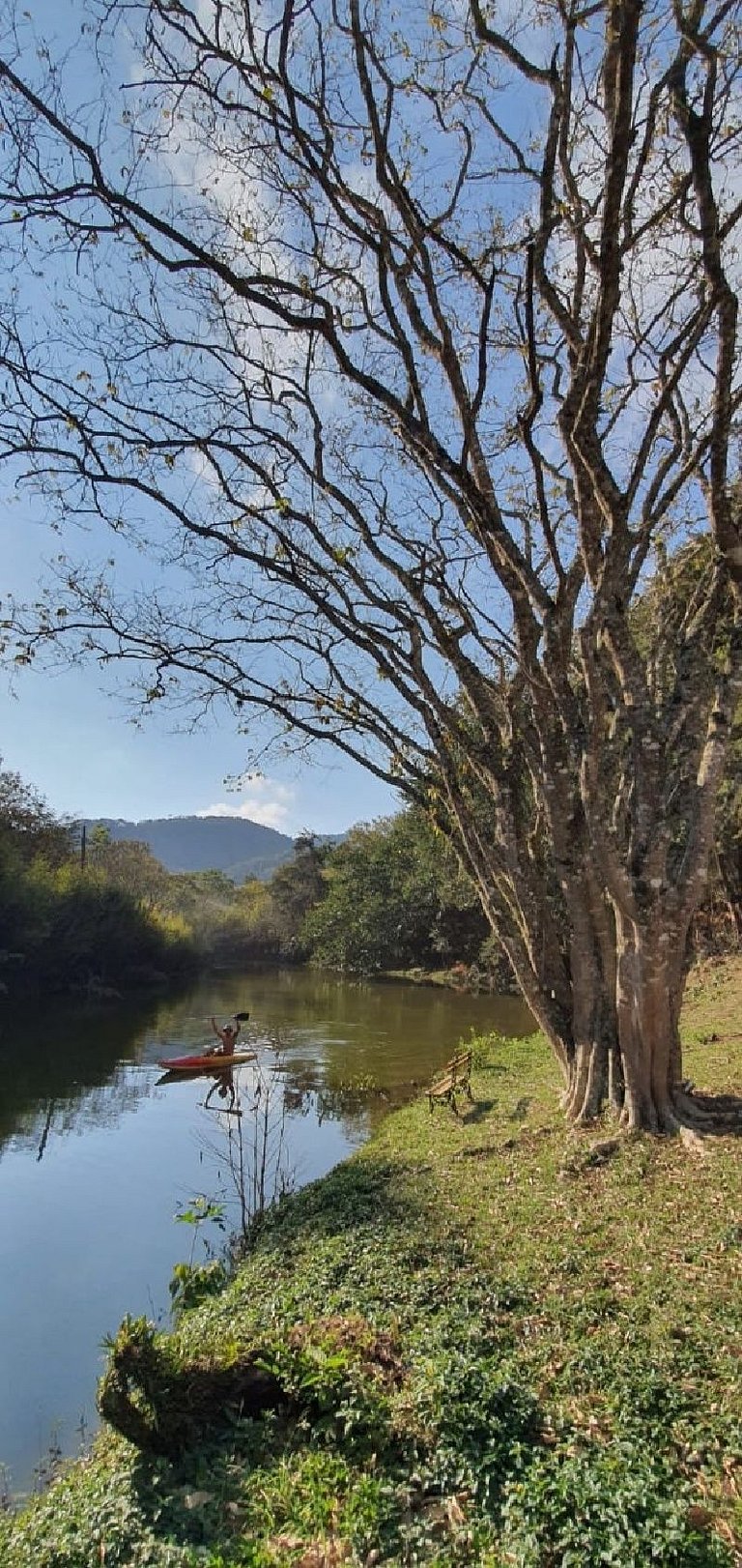 Hidromassagem e natureza - Casa da Banheirinha