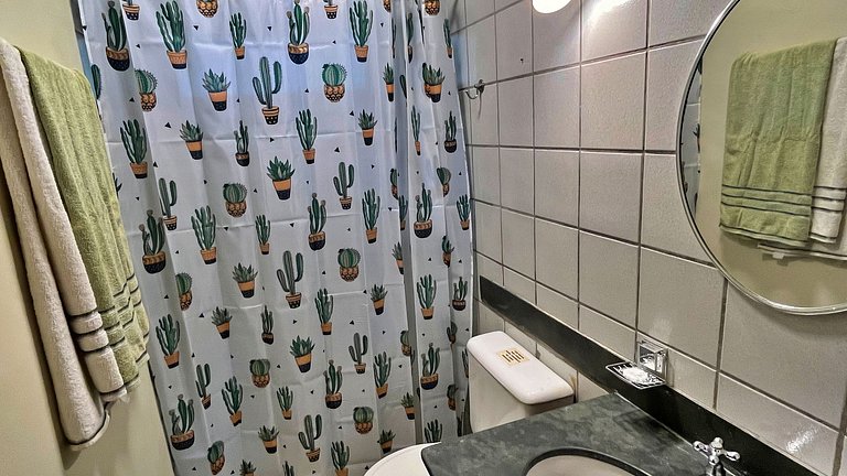 Hidromassagem e natureza - Casa da Banheirinha