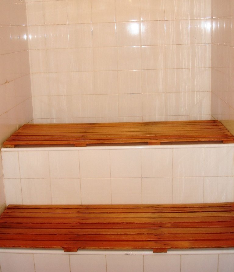 Hidromassagem e natureza - Casa da Banheirinha