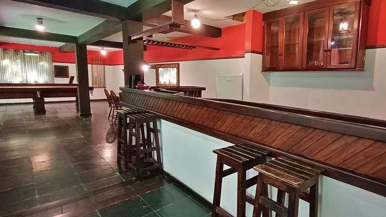 Estúdio: até 6 pessoas